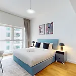 Cascades Tower - Incredible Two Bedroom