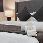 Extravagance 1Br W Marina View