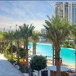 1 Bed Apartment In Vida Creek Beach