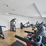 Modern 1 Bed Apt In Al Warqa
