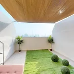 Modern Studio In Al Jaddaf