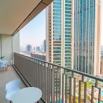 Burj Khalifa View With Grass Turf Balcony-Downtown By Tanami Holiday Homes