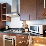 Lux The West Wharf Canal View Suite