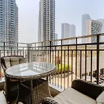 Spacious 1Bdr Apartment I Standpoint Tower I Downtown
