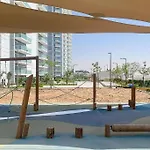 Tranquil Studio With Golf View