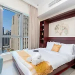 Vacay Lettings - Bay Central Tower - Studio