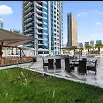 Vacay Lettings - Bay Central Tower - Studio