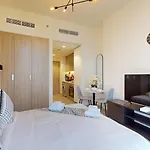Primestay - Refined Studio In Azizi Riviera - Al Meydan