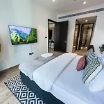 Naseem - Stylish 1Br Hotel Apartment Overlooking The Marina