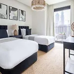 Frank Porter - Ahad Residences