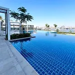 Elegant 1 Bedroom In Creek Edge
