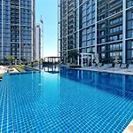 Elegant 1 Bedroom In Creek Edge