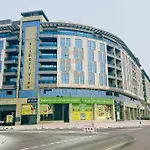 Furnished 1Bedroom Apartment Equipped Kitchen Near Airport & Metro Idea For Family And Business
