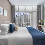 Guestready - Modern Studio With Dubai Canal View