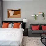 Havn - Studio Apartment In Ghozlan, The Greens