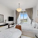 Luxurious Haven Studio In Jewelz-Arjan
