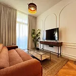 Elite Escapes - Socio Stylish 1 Bhk Getaway