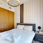 Primestay - Forte 2Br In Downtown Dubai