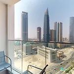 Primestay - Forte 2Br In Downtown Dubai