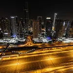 Expansive 5Br Dubai Marina Apt Near Jbr Beach