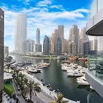Luxe Marina View Home With Rooftop Pool