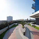 Chic Studio Apartment In Blue Wave Tower, Dubailand By Deluxe Holiday Homes