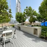 Stunning 3-Bedroom Home With Panoramic Burj Khalifa Views From High Floor 193Br-3