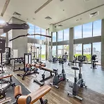 Luxurious 2Br Home With Stunning Marina Skyline View