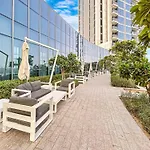 Luxurious 2Br Home With Stunning Marina Skyline View
