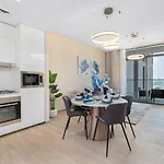 1Br High-Floor Elegant Apt In Palace Residence By Vibel