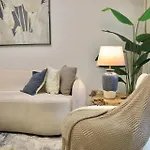 2Br Sky High Floor At Aykon Tower C Business Bay By Vibel