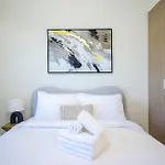 Elite Lux Holiday Homes - Contemporary Comfort - Studio In Azizi Riviera