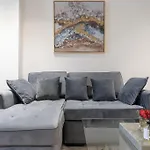 Czechin Properties New Listing Stylish Studio Modern Comforts