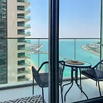 Offer! Opulent & Chic - 1Br - Beachfront