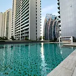 Naseem - Cozy Studio With City & Pool Views In Business Bay