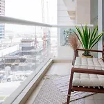 Comfortable And Spacious 1 Bedroom In Business Bay