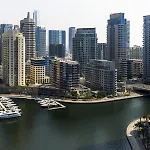 Spacious Modern Apartment In Marina