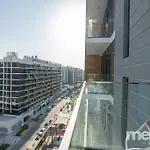 12Min From Burj Khalifa - Studio - Azizi Riviera