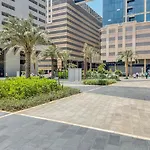 Blueground Sheikh Zayed Rd Pool Gym Dxb-255