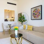 Modern 1Br Apartment In Jumeirah Village Circle