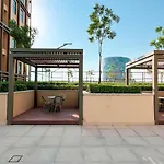 Upgraded 2Bed At Collective 01 With Panoramic View