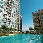 Upgraded 2Bed At Collective 01 With Panoramic View