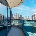 Enjoy Clear Skies 1Br With Burj Khalifa Views