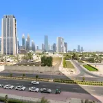 Modern 1Bed Less Than 2Km Walk From Burj Khalifa