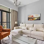 Urban Luxury Furnished 1 Bhk With Gym And Pool Access