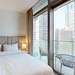Luxury 5 Star Suite Dubai Marina