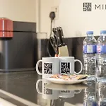 Mira Holiday Homes - Spacious 2 Bedroom With Patio In Palm Jumeirah