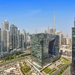 Stunning 1 Bedroom Apartment W Burj Khalifa View