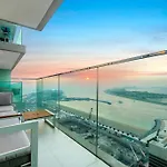 First Class 1Br Stunning Marina & Palm View