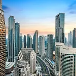 First Class Dubai 2Br Apartment Amazing Skyline And Sea Views From Balcony